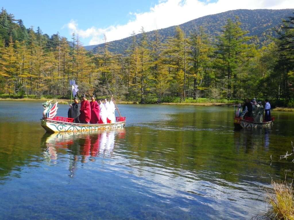 明神池　穂高神社奥宮例大祭　